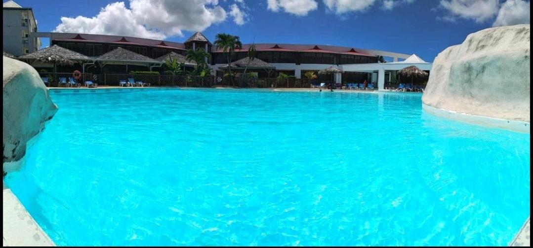 Studio Vue Mer Piscine Plage Kaz Punch Manganao Chez Julie Saint-Francois  Exterior photo
